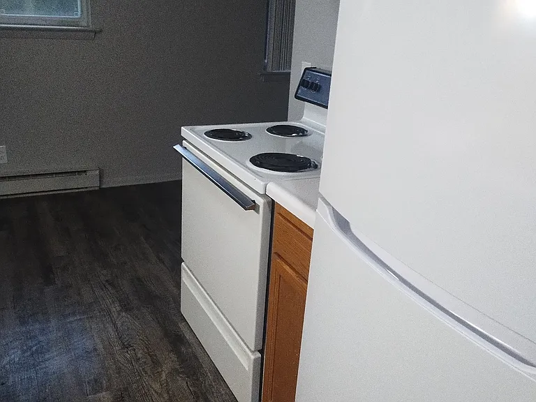Old Orchard Apartments — Photo 15