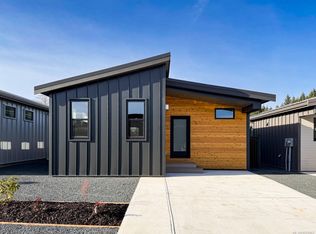 3025 Royston Rd #2, Cumberland, BC V0R 1S0