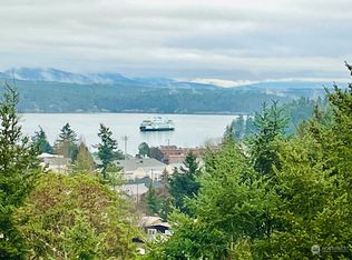 470 Hillcrest Pl APT 4, Friday Harbor, WA