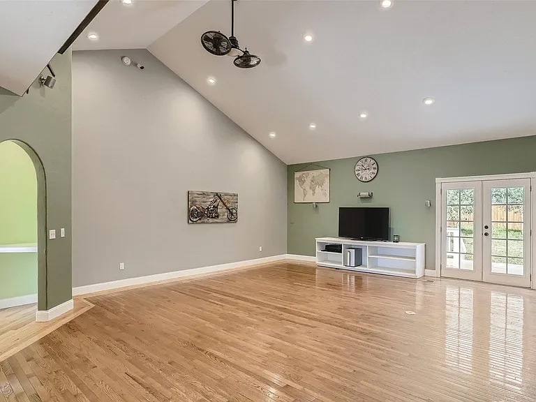 463 Rising Sun Rd — Photo 2
