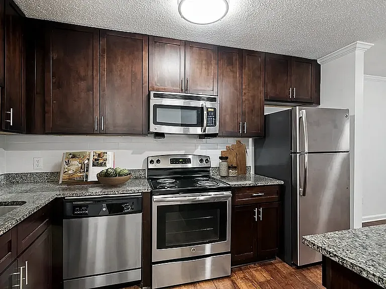 The Apartments at Midtown 501 — Photo 40