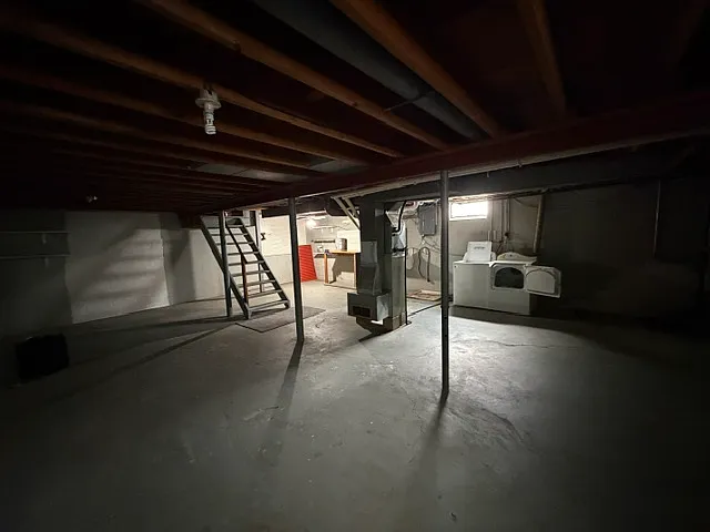 138 N Gamble St #2 — Photo 7