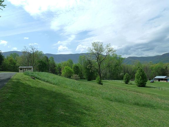 2nd image of 29 Purple Martin Ln