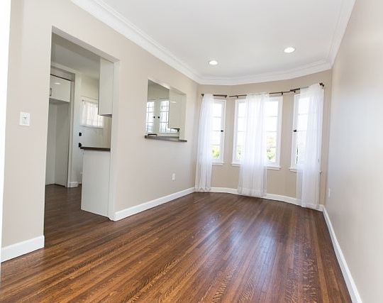 5th image of 923 Alandele Ave #929