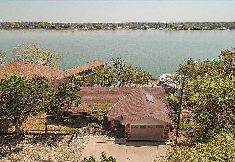1st image of 4311 Resort Dr