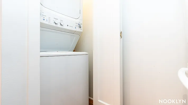 Rented by Nooklyn NYC LLC | media 20