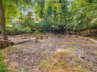 8104 Windsor Lakes Ct, Louisville, KY 40214