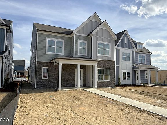 2nd image of 2836 Quarry Rd #175