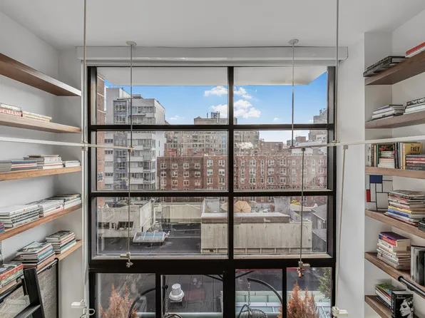 22 West 15th Street image 7 of 18