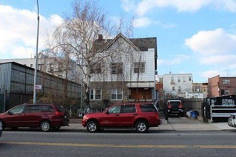 1st image of 8798 18th Ave