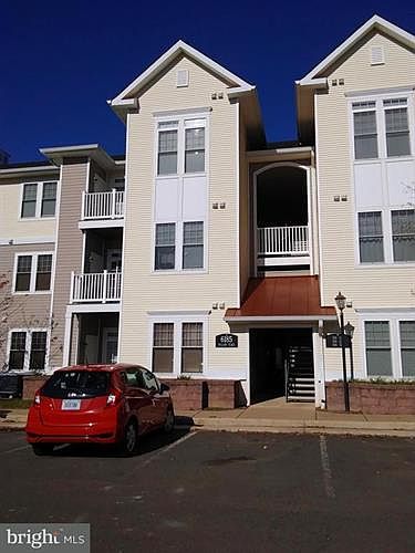 1st image of 6185 Willow Pl APT 207
