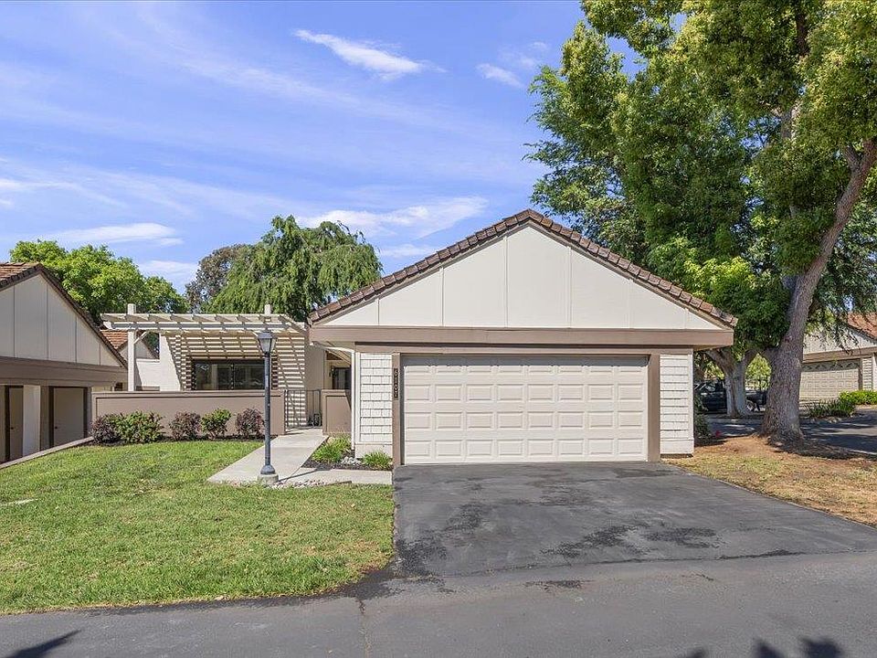 1st image of 6107 Montgomery Ct