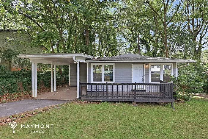 3 bed, 2.0 bath, 870 sqft, $1,945 — Photo 1
