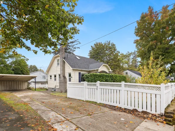 1961 SE 162nd Ave, Portland, OR 97233