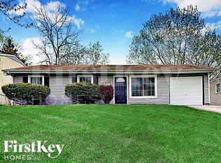 6933 Hemlock St, Hanover Park, IL 60133