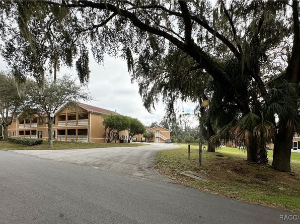 4450 E Windmill Dr APT 107