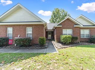 504 Links View Dr, Bonaire, GA 31005