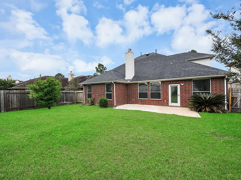 21214 Lilac Meadows Ln — Photo 40