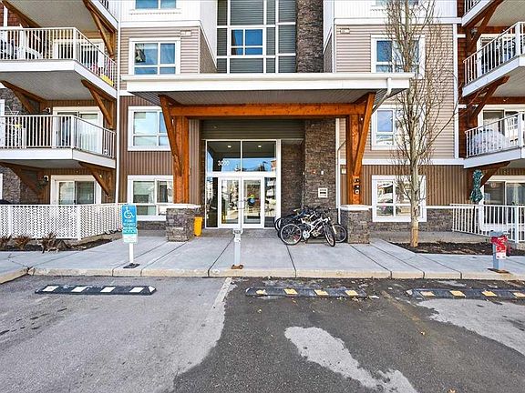 3rd image of 302 Skyview Ranch Dr NE #3306