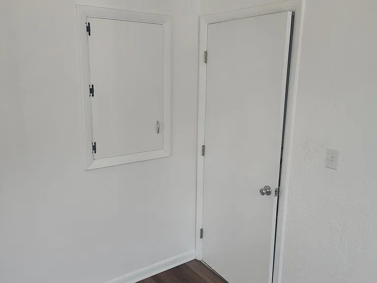 5026 W 8th Ave — Photo 37