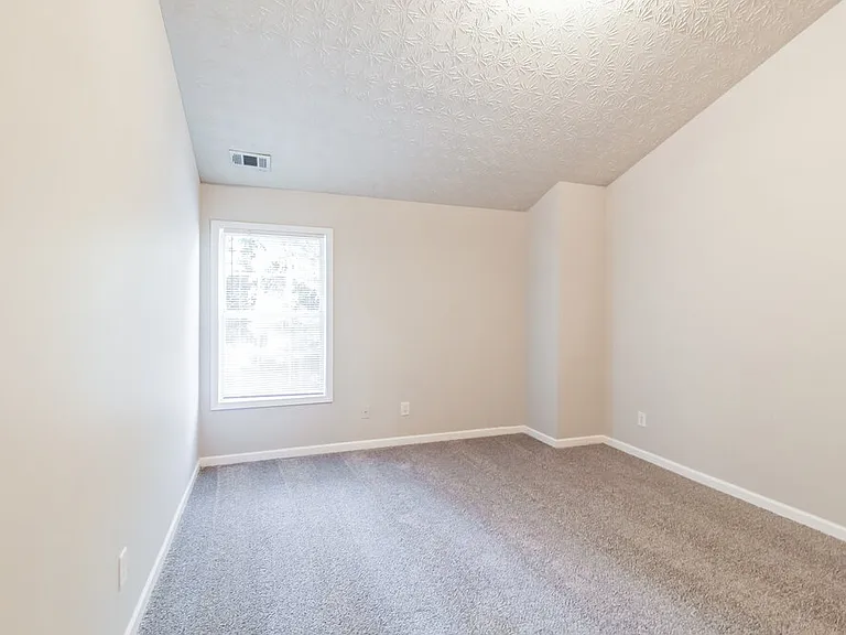740 Shadow Lakes Dr — Photo 14