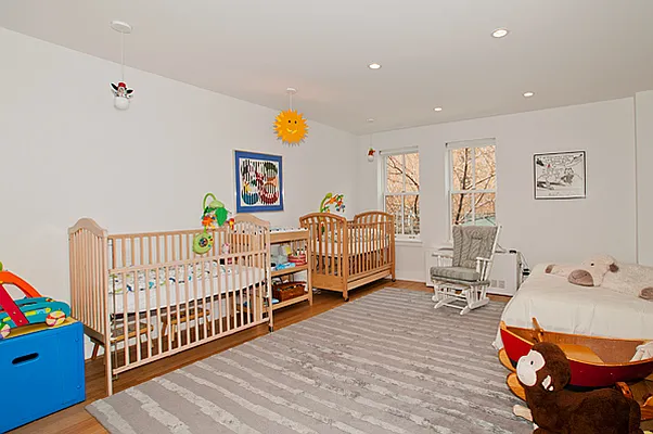 Sold by Christopher Korey | media 20