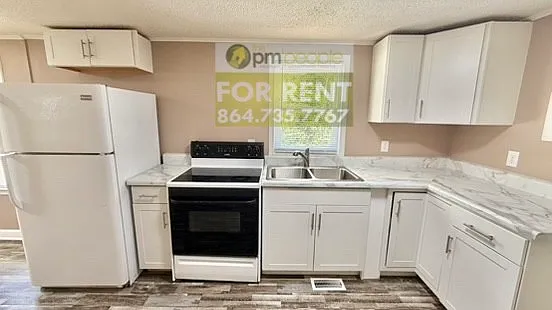 2 bed, 990 sqft, $1,400 — Photo 3
