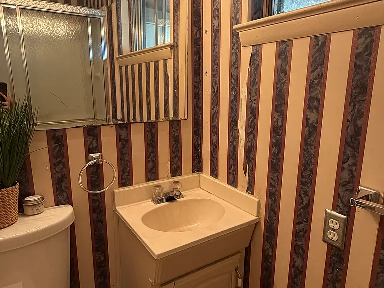9616 Brewer Dr — Photo 20