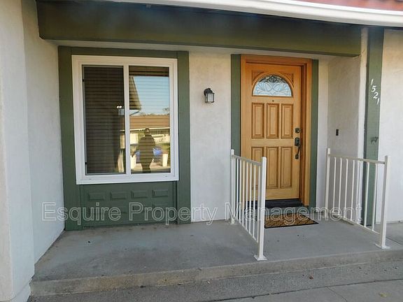 2nd image of 1521 Patricia St