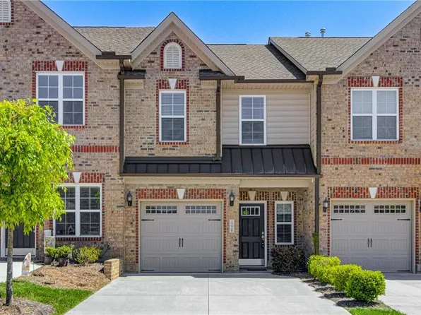 1228 United Ct, Winston Salem, NC 27103