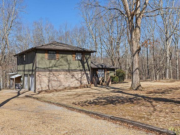 5th image of 1175 Christy Ln