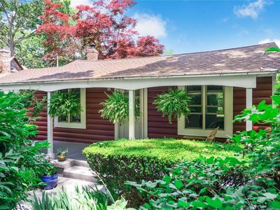 (Undisclosed Address), East Patchogue, NY, 11772