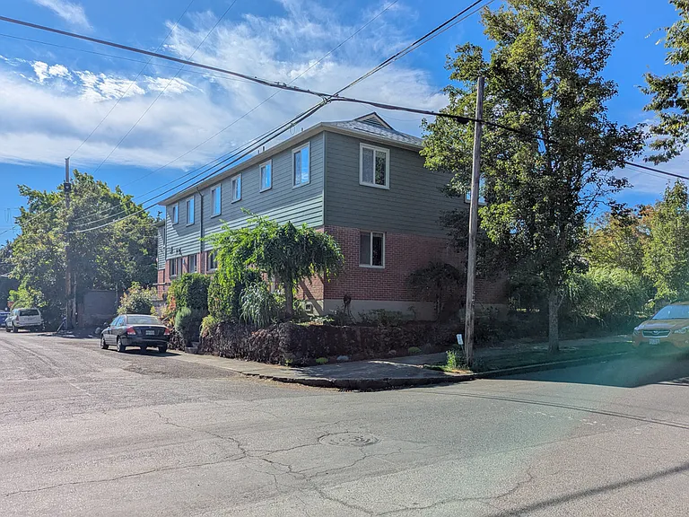 2515 SE 51st Ave #25 — Photo 26