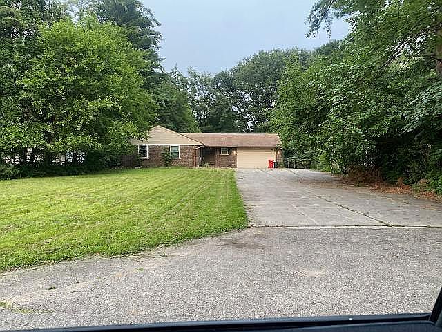 1st image of 22480 Nancy Ave