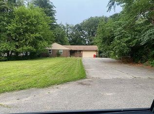 22480 Nancy Ave, Southfield, MI 48033