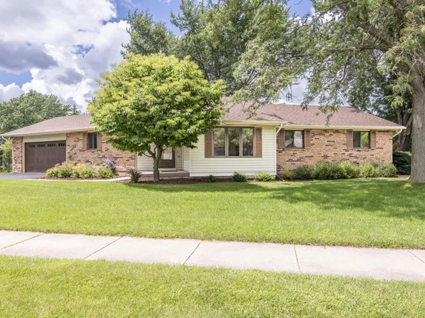 1468 Honeysuckle ROAD, Hartford, WI 53027
