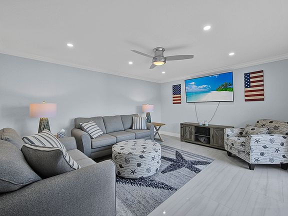 2nd image of 5256 Cedarbend Dr APT 4