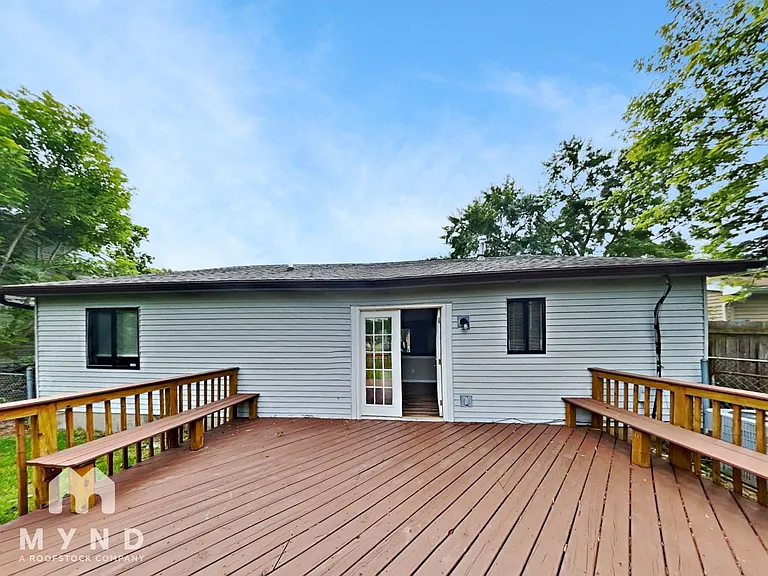 3035 Falcon Bridge Dr — Photo 16