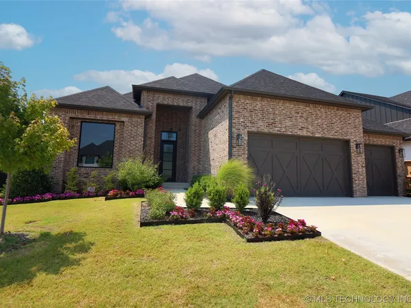 11220 S Fir Ave W, Jenks, OK 74037