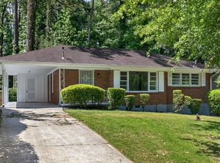 2712 Loghaven Dr NW, Atlanta, GA 30318