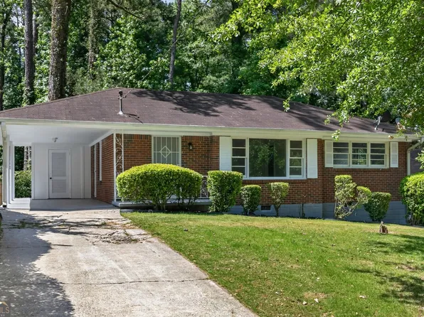 2712 Loghaven Dr NW, Atlanta, GA 30318