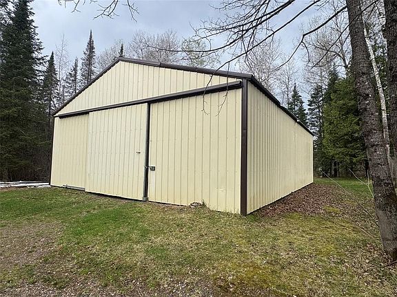 3rd image of 5527N Lake Winter Road