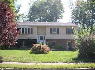 46 Sunny Ridge Rd, Spring Valley, NY 10977