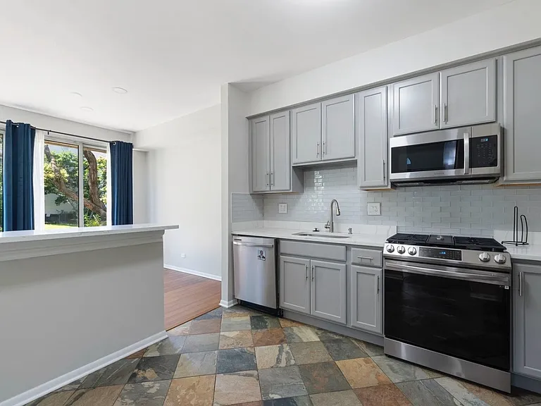 1500 Golfview Dr — Photo 7