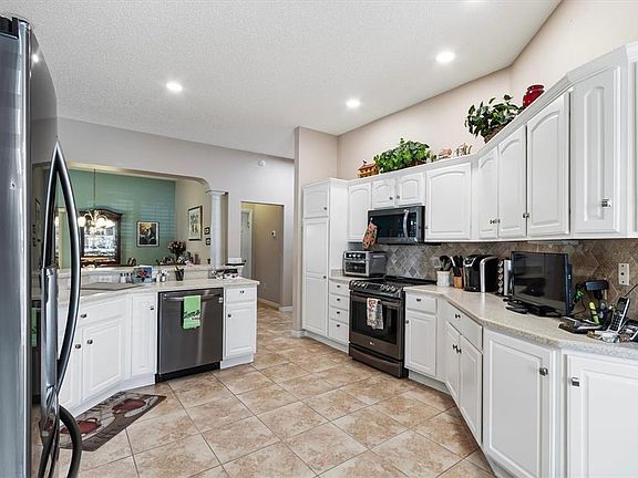 4th image of 2314 CALLAWAY DRIVE