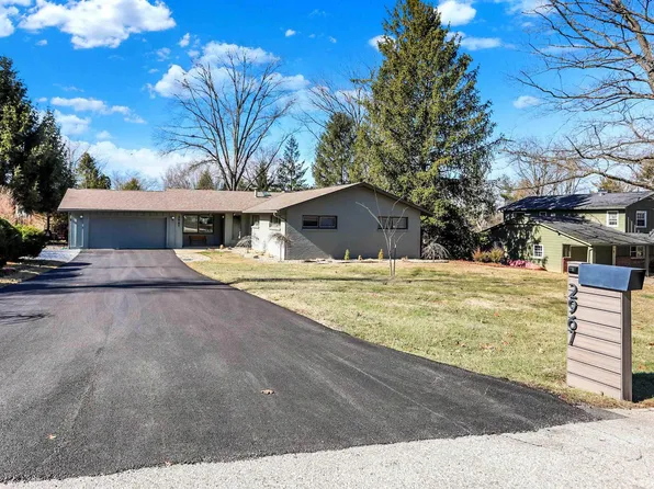 2967 N Bankers Dr, Bloomington, IN 47408