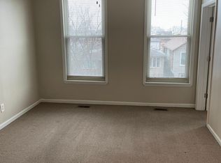 3817 S Parnell Ave #2F, Chicago, IL 60609