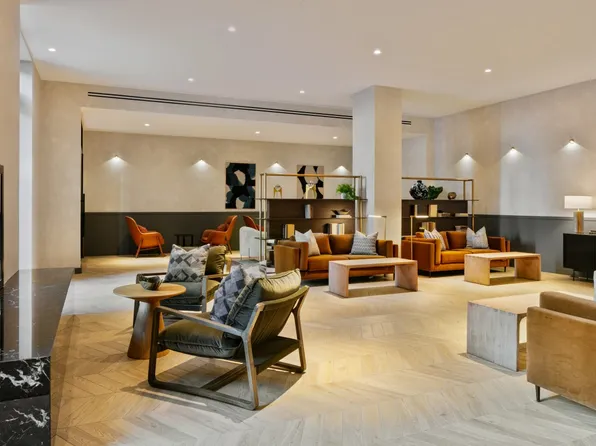 54 Crown Street image 15 of 44