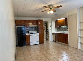 132 Vreeland Ave #B, South Hackensack, NJ 07606