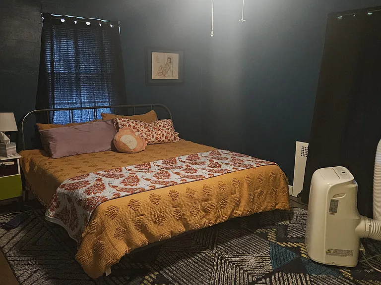 526 N Clarkson St #1 — Photo 8